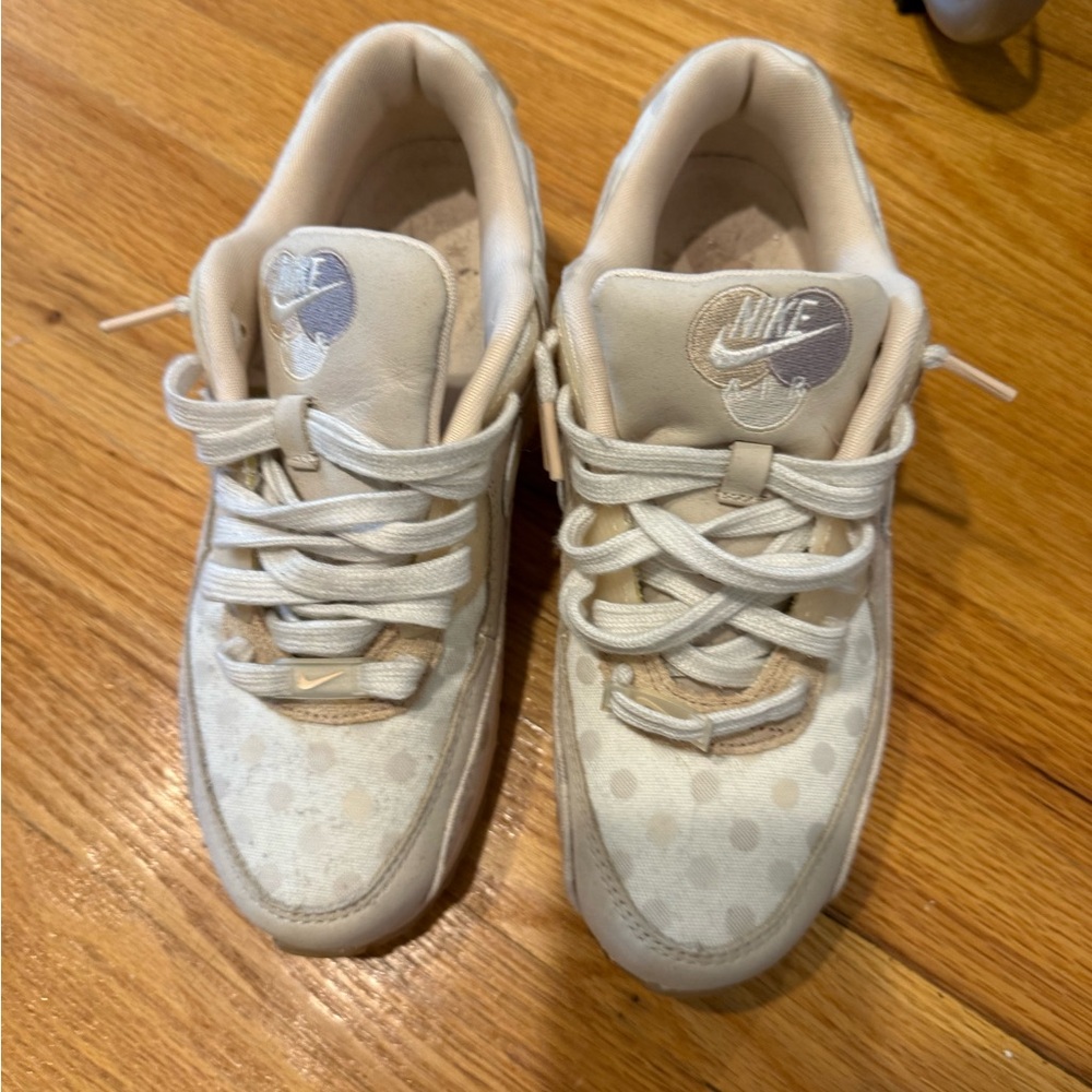 Nike Beige Polka Dot Sneakers